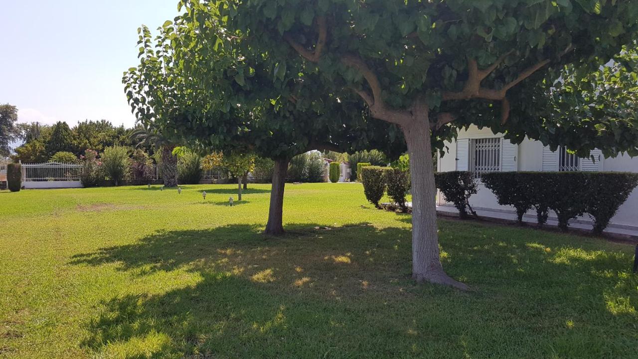 Silver Villa Raches Maisonette & Green Kouvéla Екстериор снимка